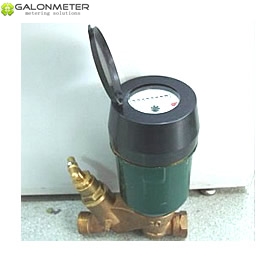 Volumetric concentrate water meter